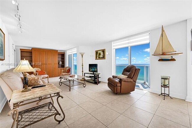 Building Photo - 2401 Collins Ave