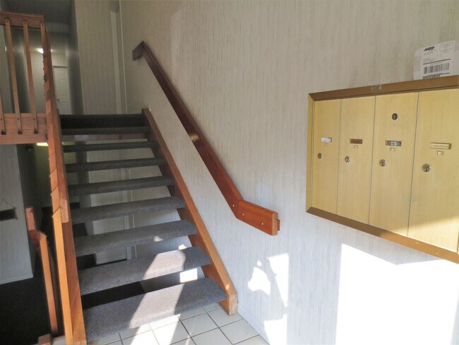 Building Photo - 34 Rio Grande Cir