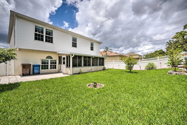 Building Photo - 606 Kermarah Ave