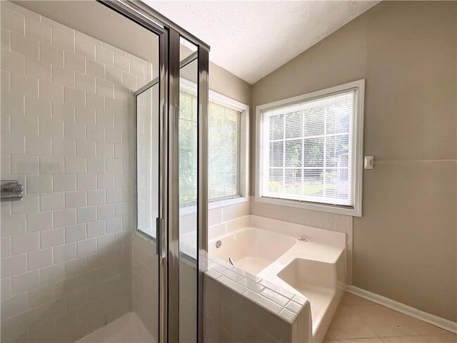 Building Photo - 3070 Bugle Dr