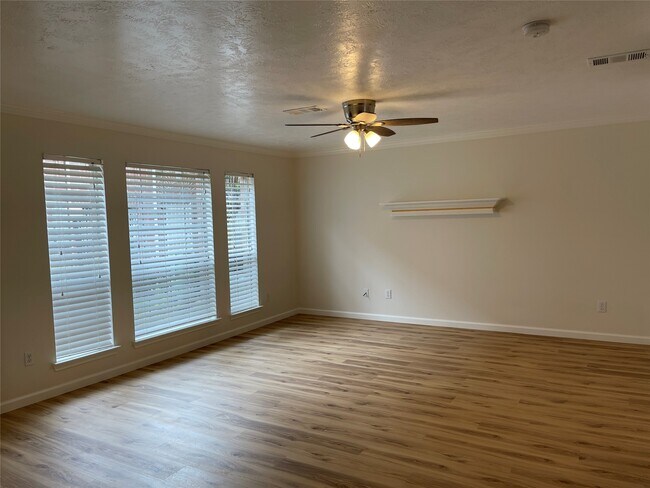 Building Photo - 11735 Alief Clodine Rd