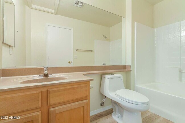 Building Photo - 11371 W Pima St