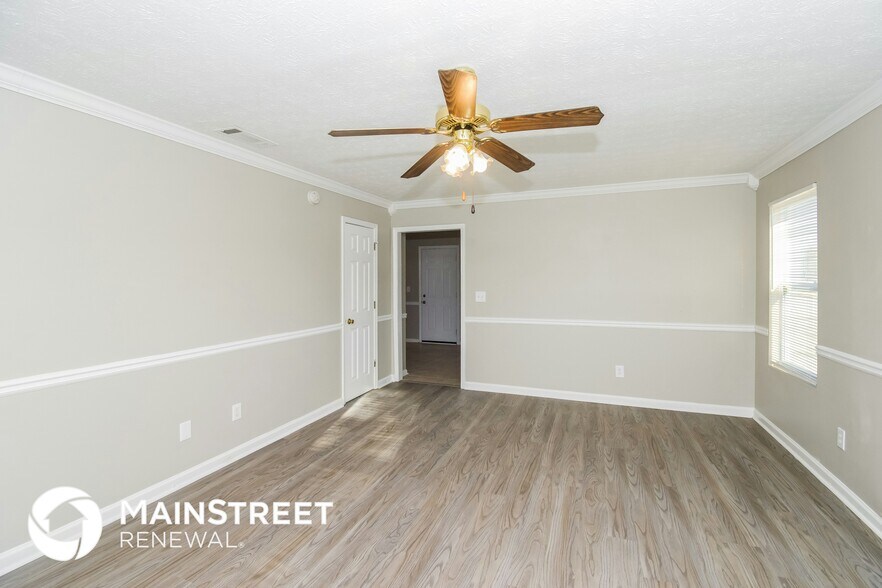 Building Photo - 265 Willow Springs Dr