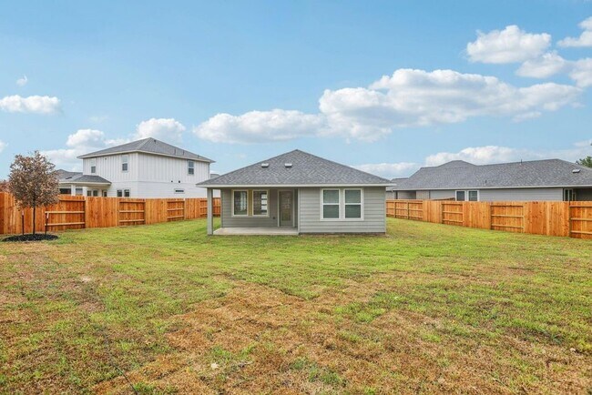 Building Photo - 1940 Velvet Oak Ln