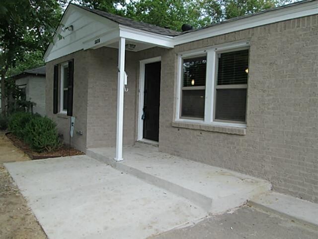 Building Photo - 3525 Mission St