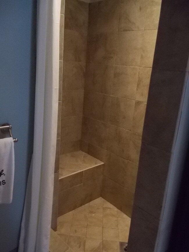 Building Photo - 1313 18th St