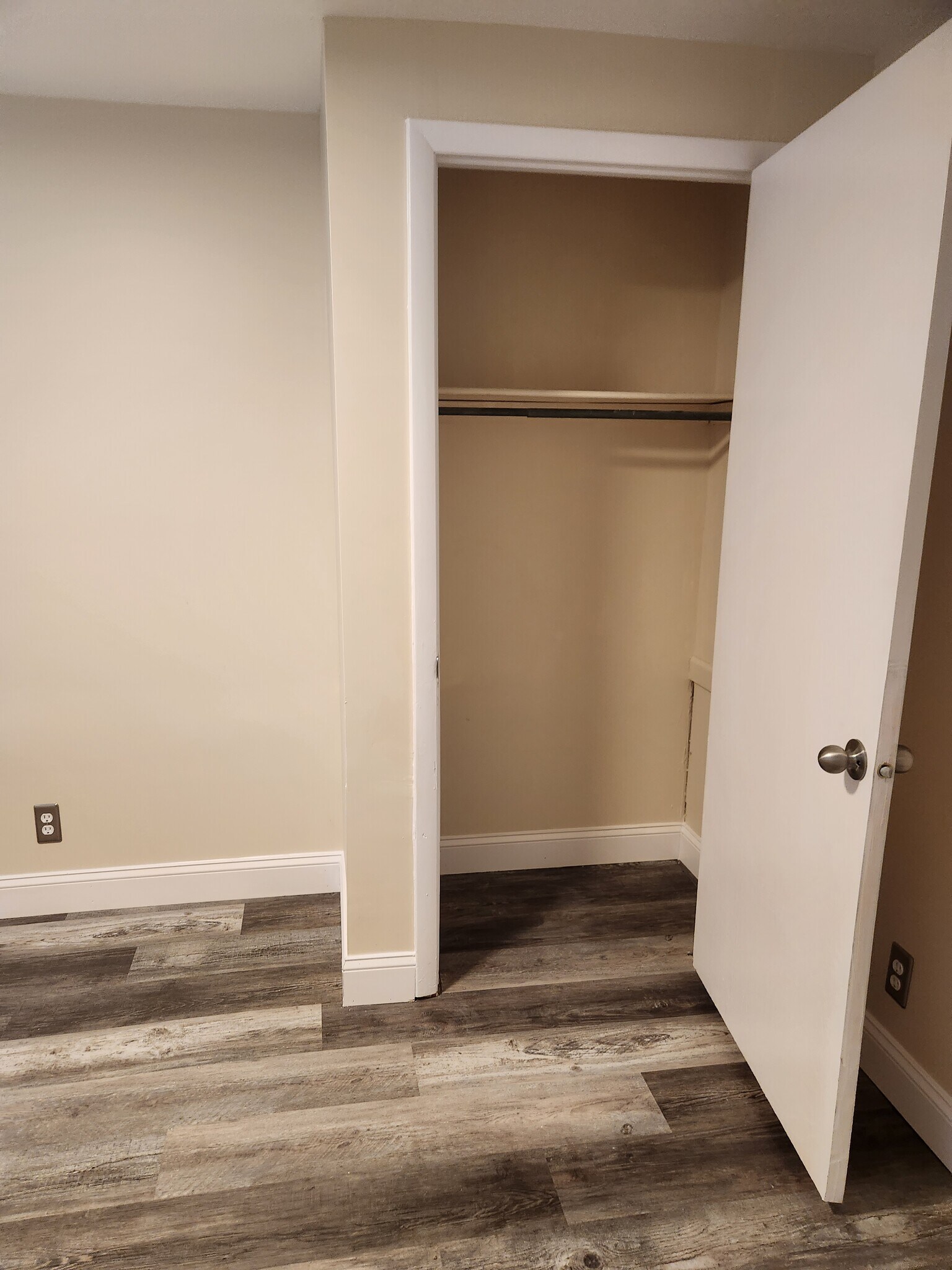 Bedroom Closet - 929 Federal St