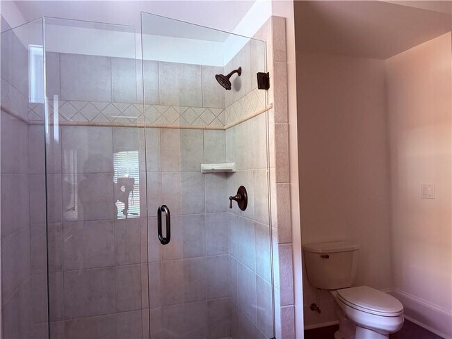 Building Photo - 2617 Canterbury Trail