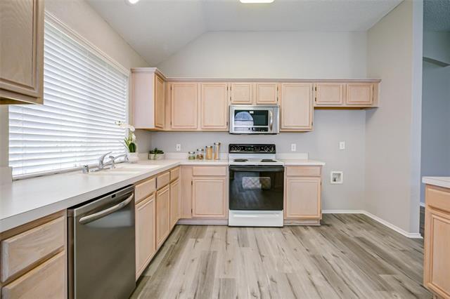 Building Photo - 5812 Window Rock Dr