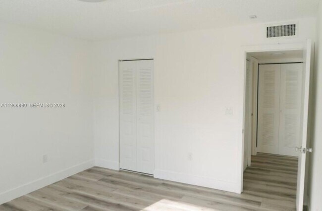 Building Photo - 8287 SW 128th St