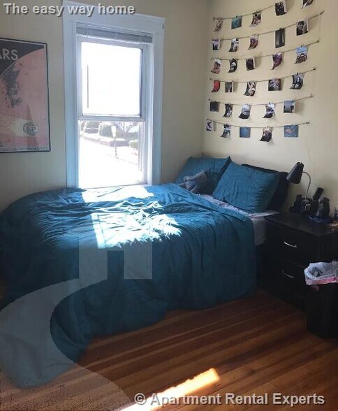 Building Photo - 123 Winthrop St