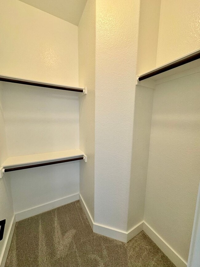 Building Photo - AVAILABLE NOW! One-of-a-Kind Luxury Estate | 5BD/3BA on 2 Acres in Liberty Hill!