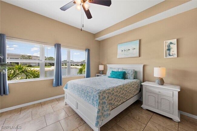 Building Photo - 12141 Summergate Cir