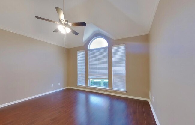 Building Photo - Timeless Comfort Meets Modern Living in This 4-Bedroom Home