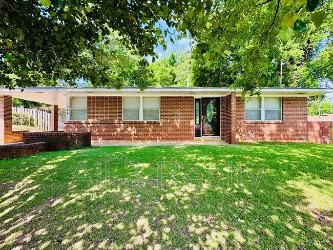 Primary Photo - 544 Green Ridge Rd
