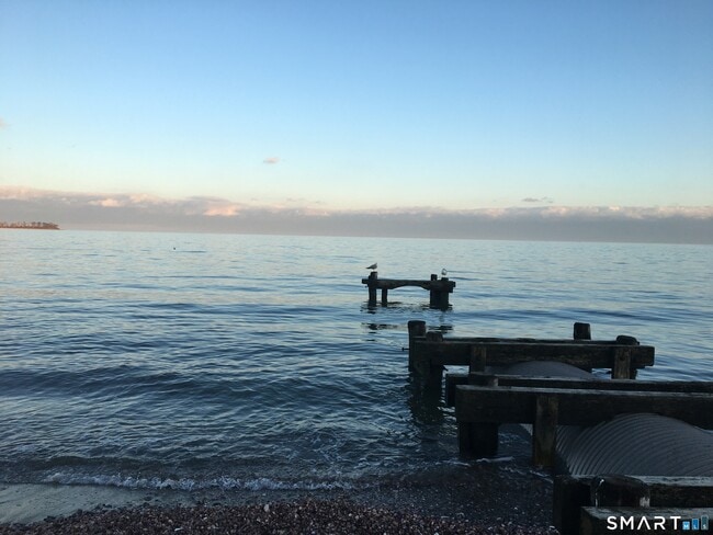 Building Photo - 657 Naugatuck Ave