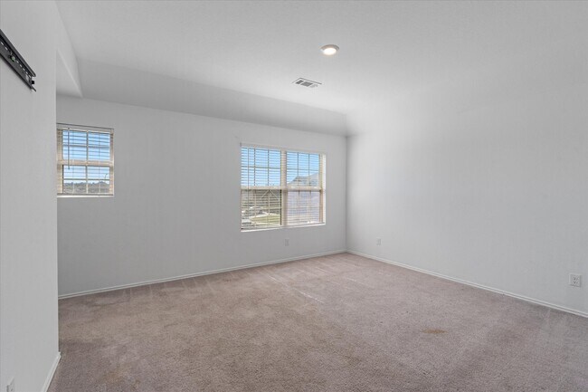Building Photo - 6133 Dunsmore Cyn Ln