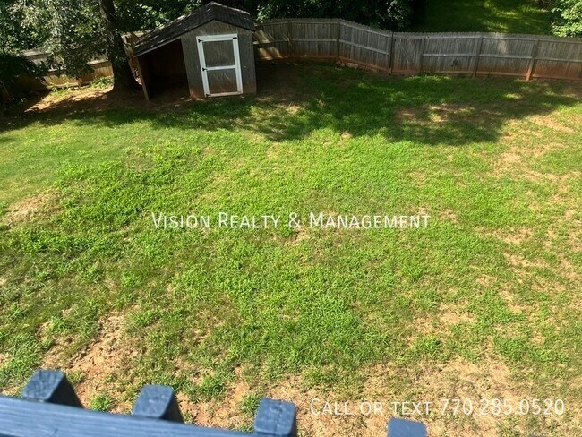Building Photo - 210 Edgemont Dr