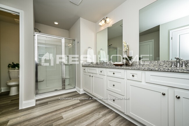 Building Photo - 2731 Porchlight Ct