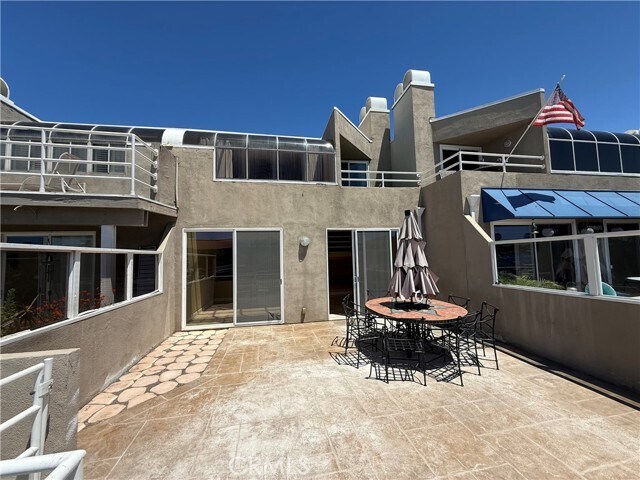 Building Photo - 3382 Tempe Dr