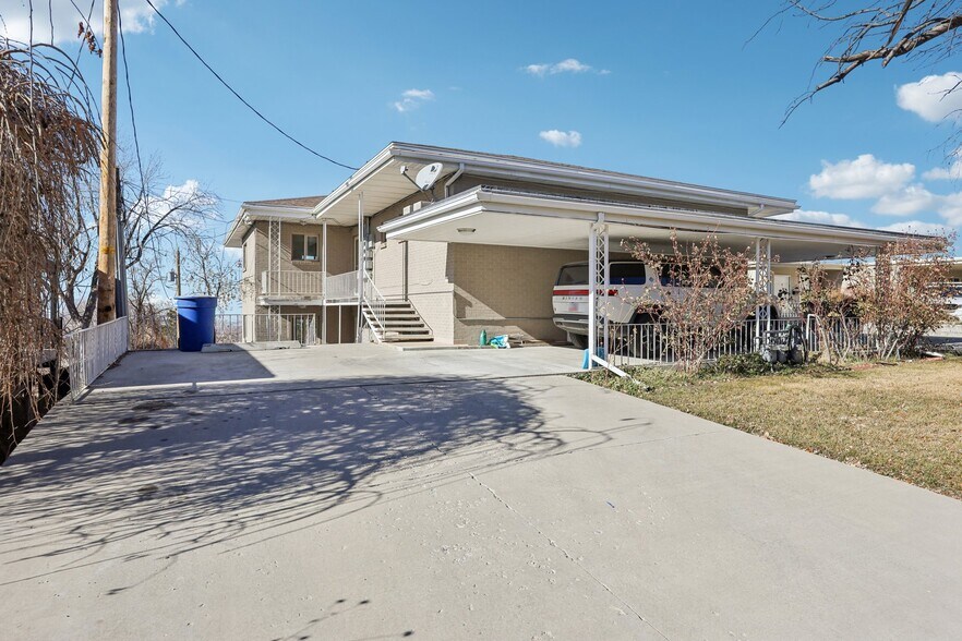 Building Photo - 1850 S Wasatch Dr