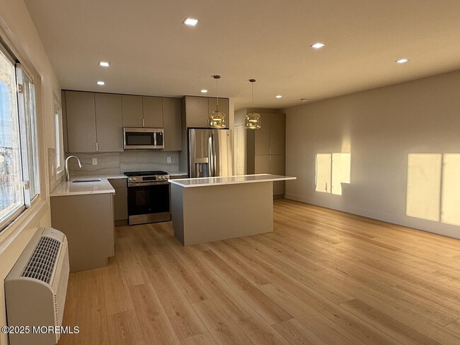 Building Photo - 1 Ocean Ave