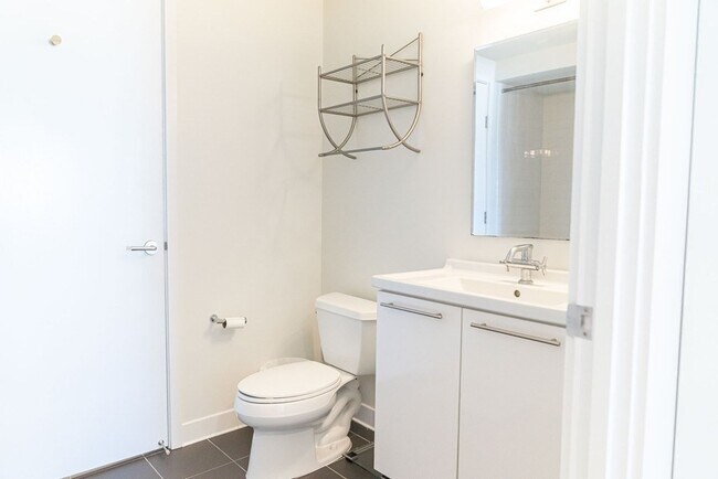 Building Photo - 1 Earhart St