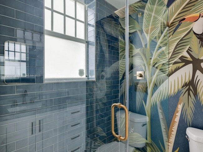 Building Photo - 1528 Drexel Ave