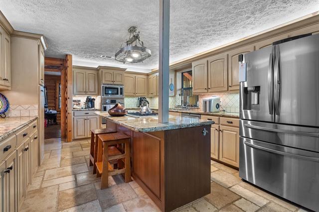 Building Photo - 322 Post Oak Dr