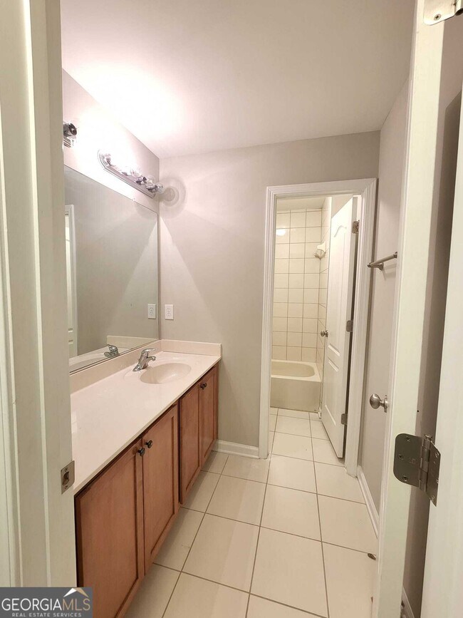 Building Photo - 5520 Casey Valley Way