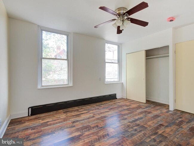 Building Photo - 262 Apsley St