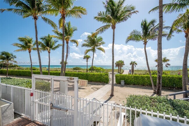 Building Photo - 5005 Collins Ave