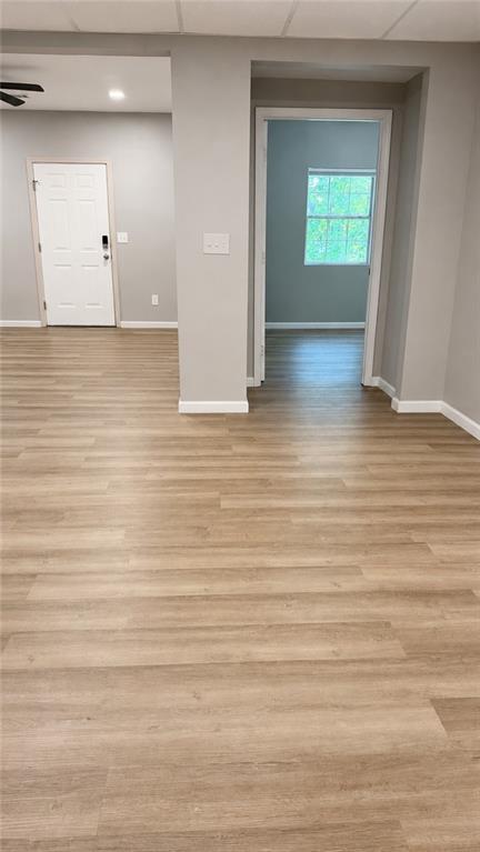 Building Photo - 202 Oakwood Cir