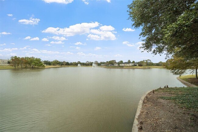 Building Photo - 13909 Stonewood Ct