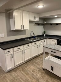 Building Photo - 2122 Kenilworth Ave