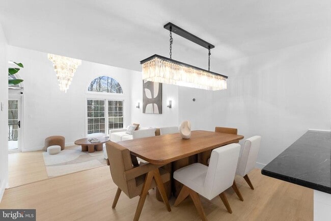 Building Photo - 11433 Heritage Oak Ct