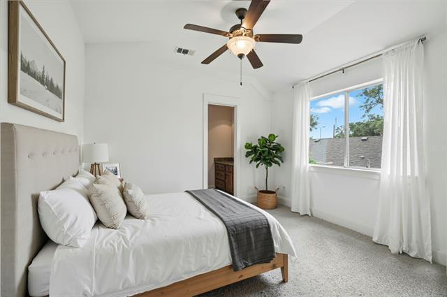 Building Photo - 5535 Willis Ave