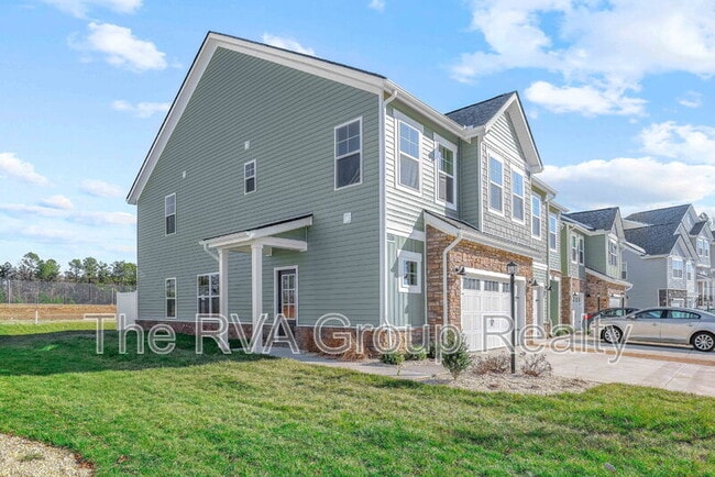 Building Photo - 12537 Petrel Crossing