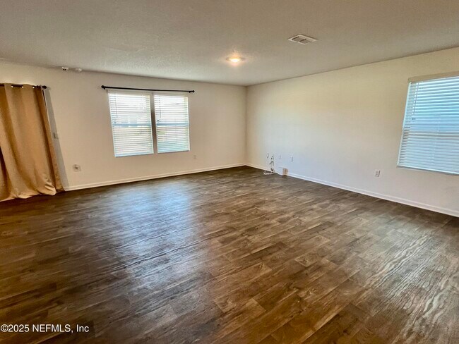 Building Photo - 12659 European Beech Rd