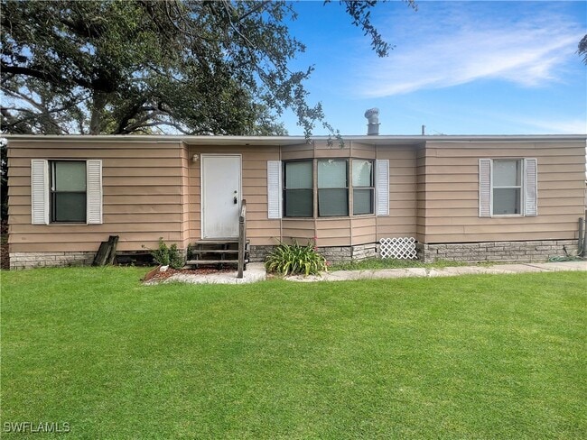 Building Photo - 7574 Grady Dr