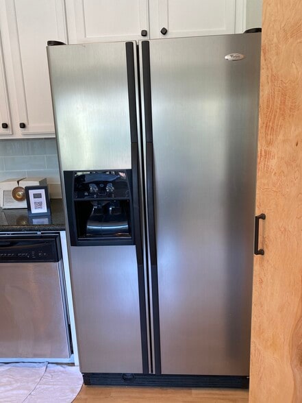 Fridge comes with unit - 1845 Anaheim Ave
