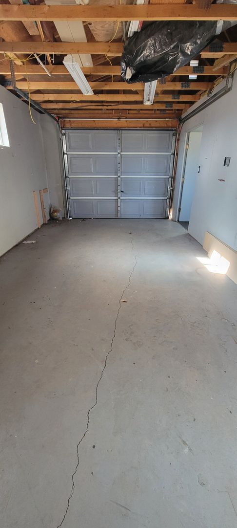 Building Photo - 720 Yarbrough St