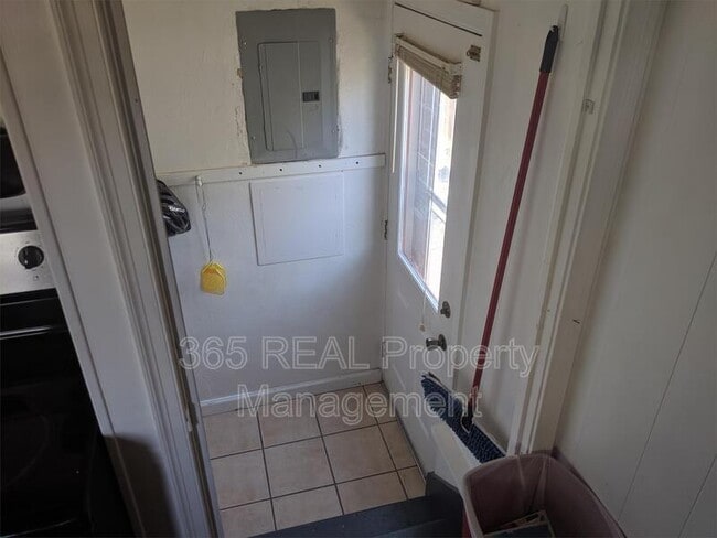 Building Photo - 1616 14th St