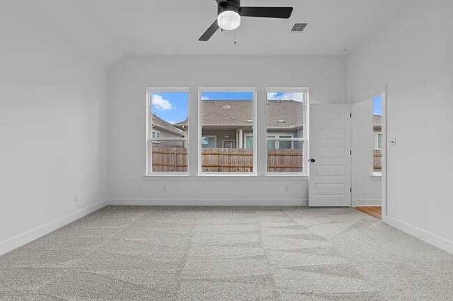 Building Photo - 217 Flowering Senna Dr