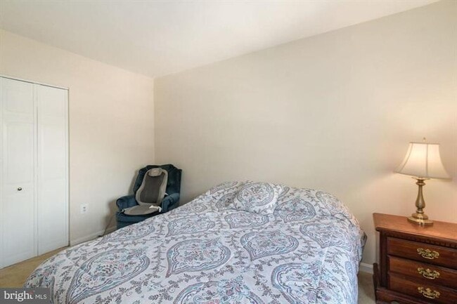 Building Photo - 4916 Van Masdag Ct