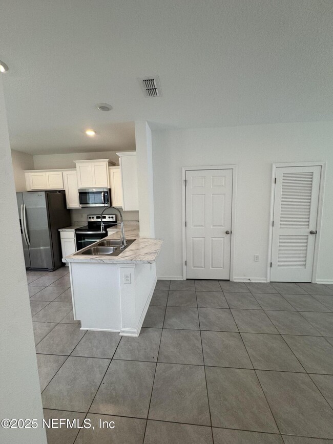 Building Photo - 4021 Haymon Ave