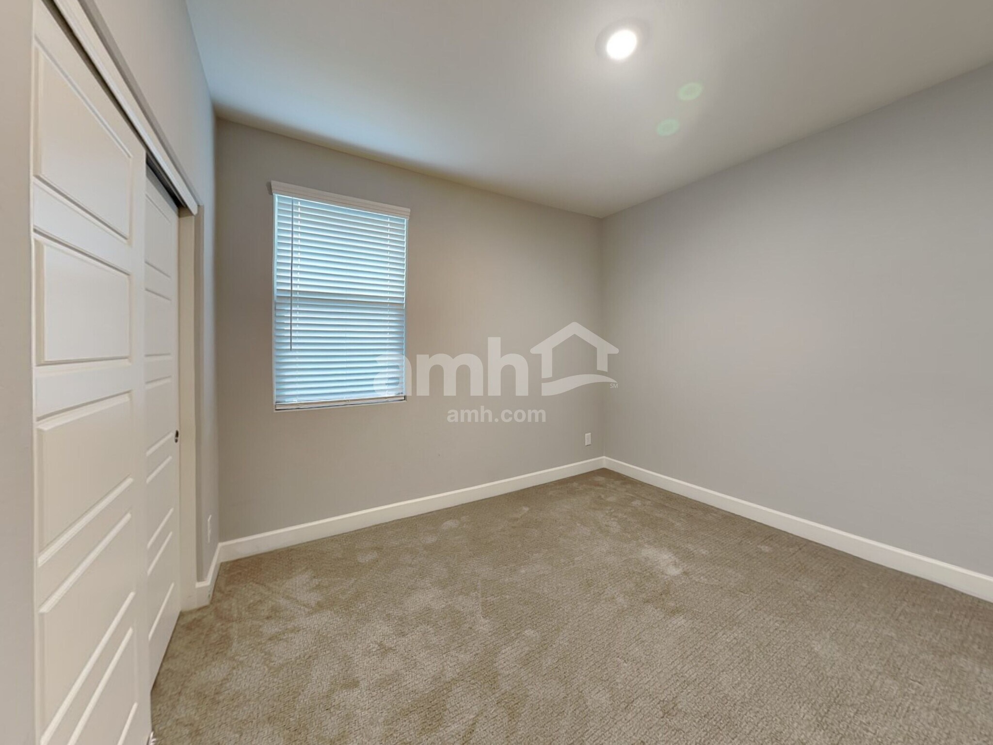 Building Photo - 18251 W Thunderhill Pl