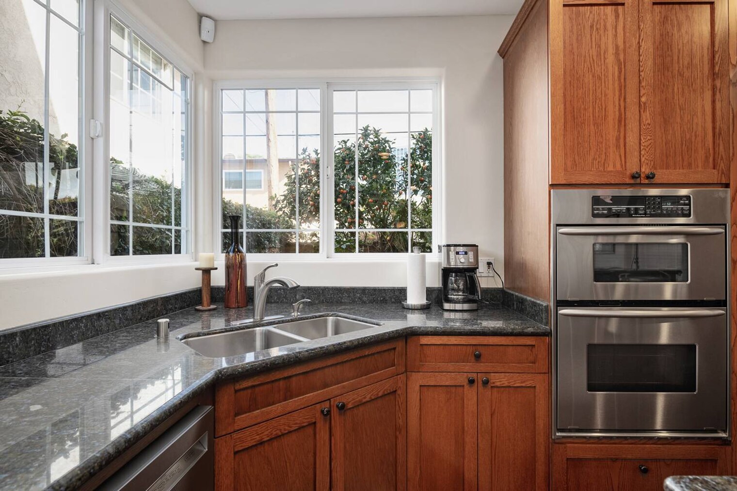 Building Photo - 7211 Eads Ave