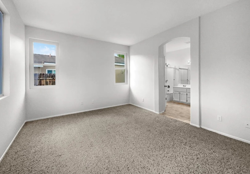 Building Photo - 9387 Bennoel Way