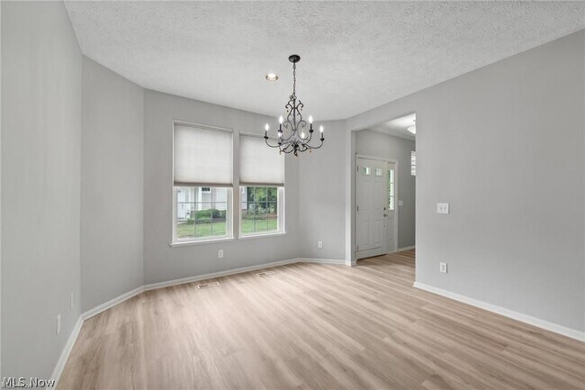 Building Photo - 2672 Wyndgate Ct